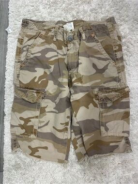 True Religion Men's Camo Cargo Shorts - Tan/Grey/Brown